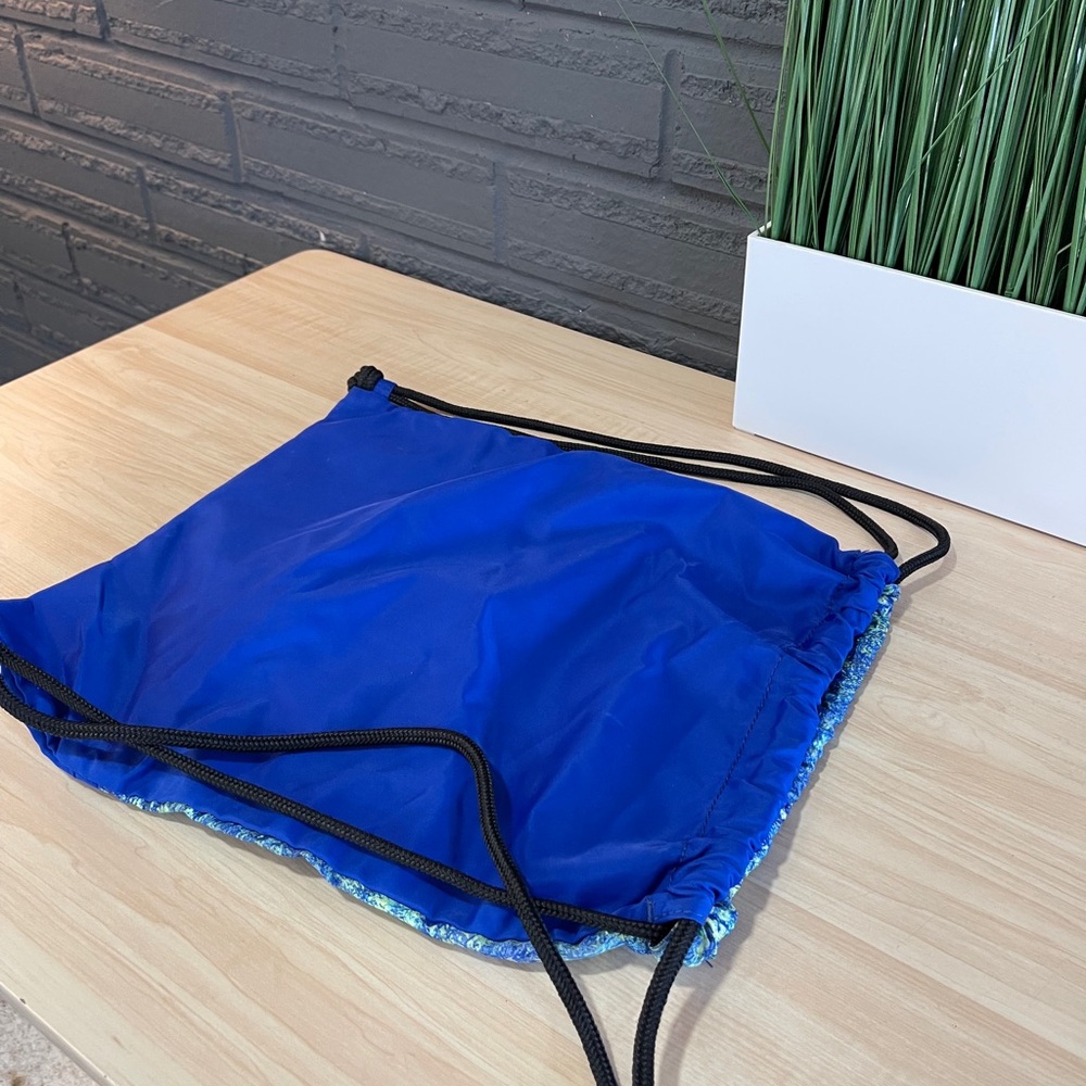 Blue Drawstring Lululemon Backpack - image 4